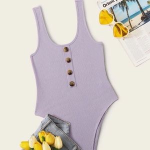 Lilac sleeveless bodysuit
